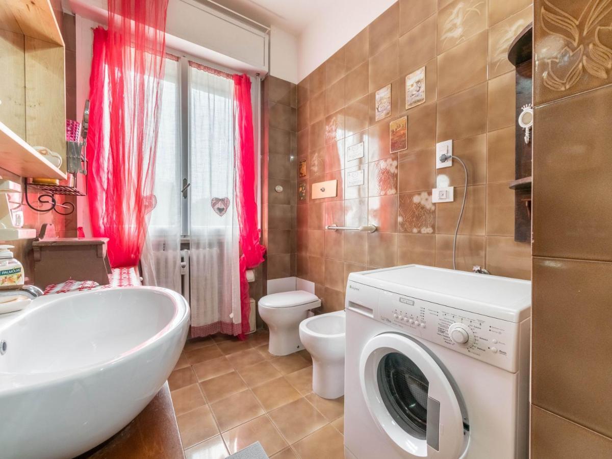 Flaminia Bright & Roomy Apartment Pesaro Ngoại thất bức ảnh